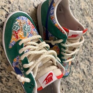 Nike Kids Multicolor Graphic Sneakers - Green and Red